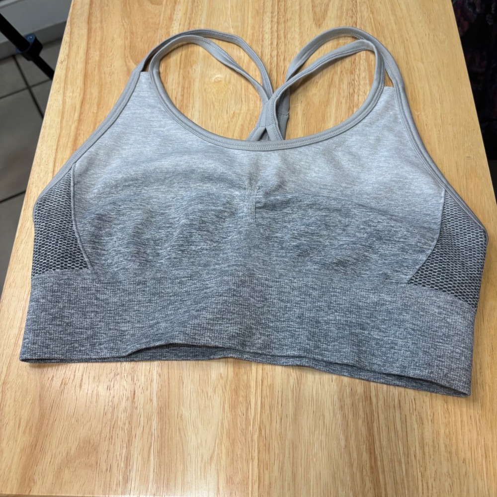 V Vitality Sports Bra Womens Medium Grey Seamless‎ Ombre Strappy Mesh